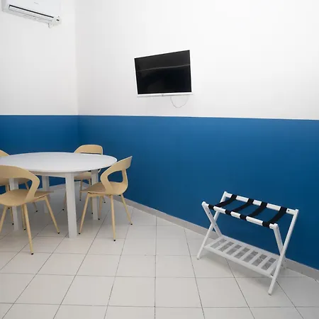 Flyresidence Garibaldi Naples Exterior photo